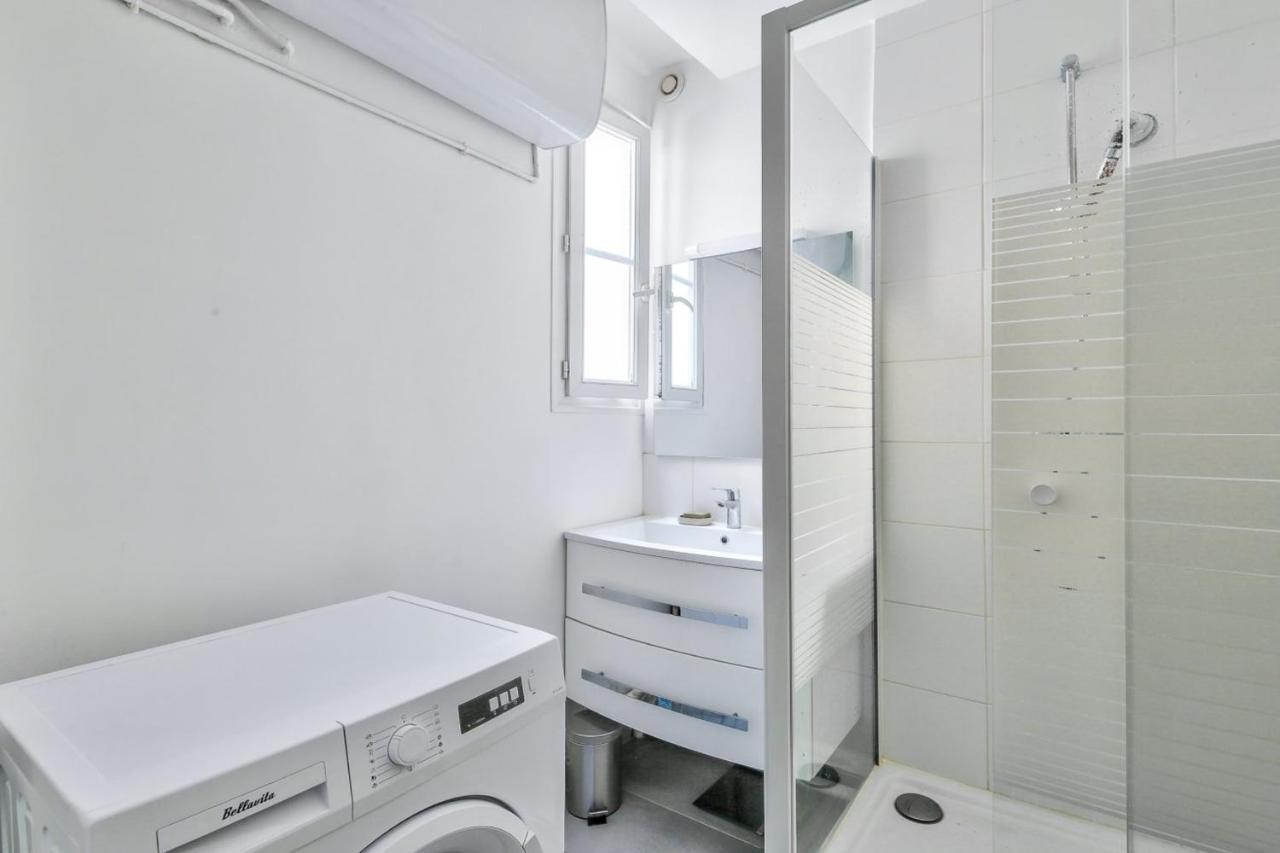 Large Cozy Apartment Near Convention Paris Bagian luar foto